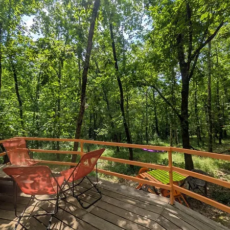 Cabane Yourte Campsite *